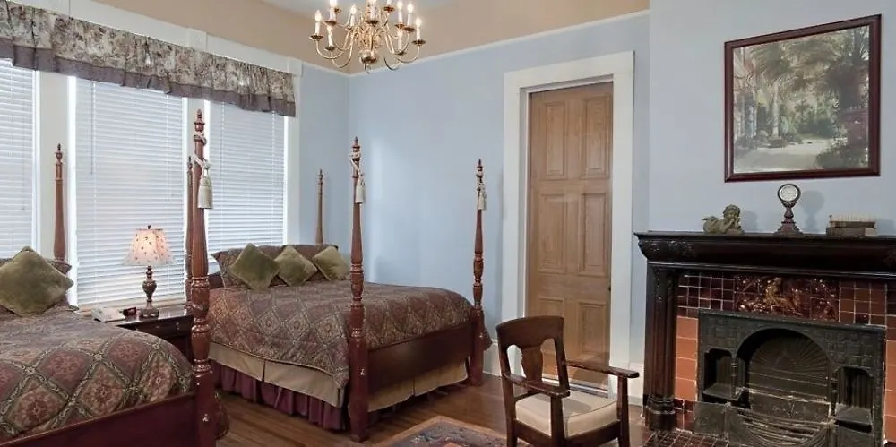 Avenue Inn Bed And Breakfast-1